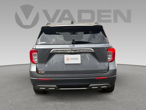 Used 2022 Ford Explorer XLT w/ Equipment Group 202A image 20