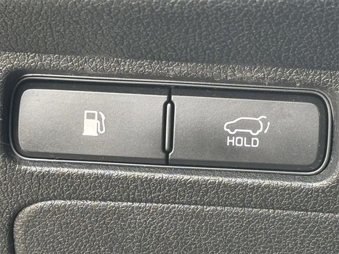 Used 2019 Kia Sorento SX image 26