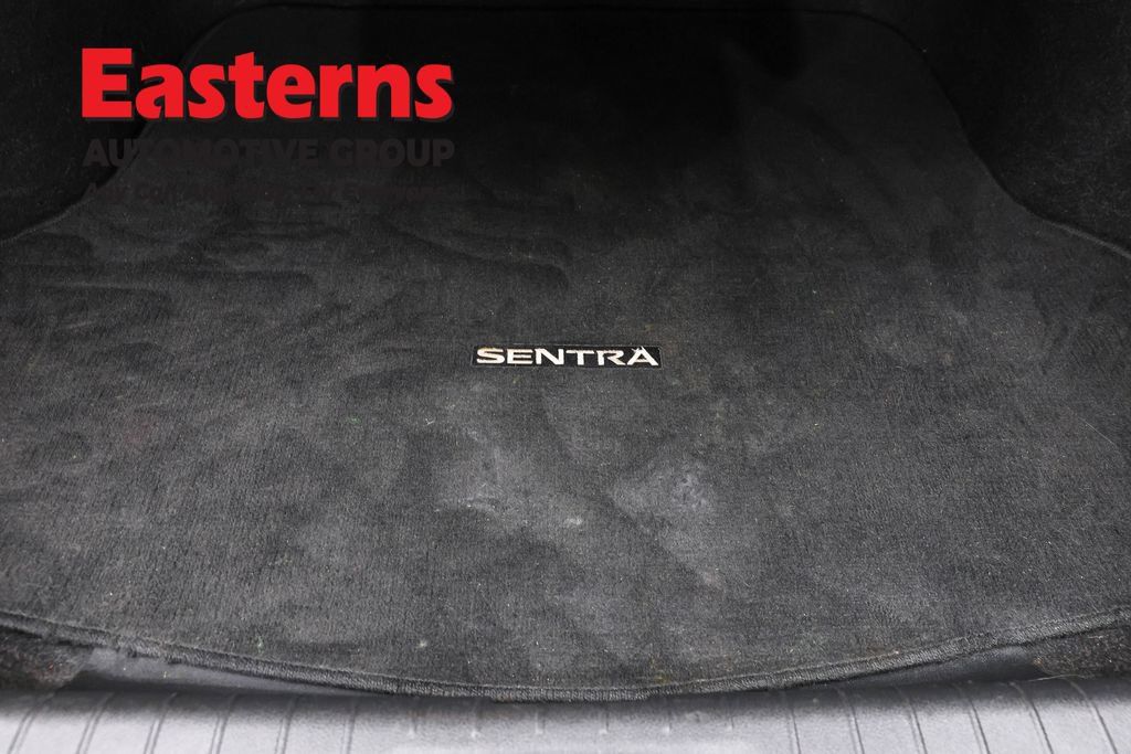 Used 2020 Nissan Sentra S FWD image 11