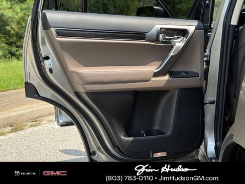 Used 2022 Lexus GX 460 Premium w/ Premium Package AWD/4WD image 25