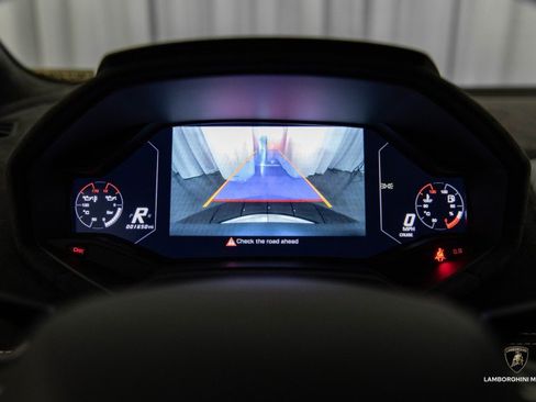 Used 2024 Lamborghini Huracan Sterrato image 64