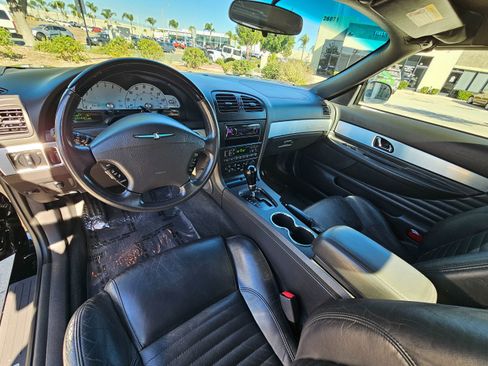 Used 2002 Ford Thunderbird image 24