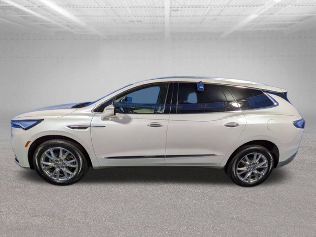 Used 2023 Buick Enclave Essence w/ Experience Buick Package FWD image 8