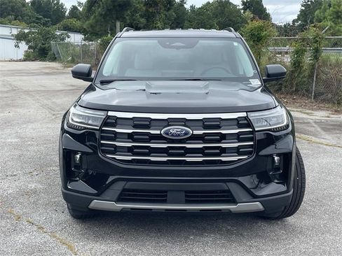 New 2025 Ford Explorer Active w/ Active Comfort Package image 23