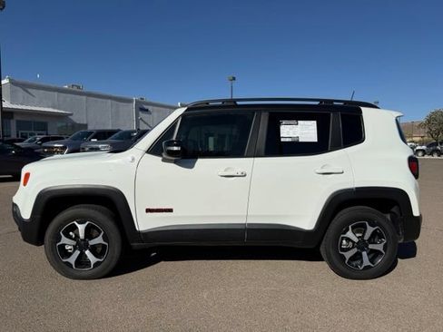 Used 2022 Jeep Renegade Trailhawk w/ Trailer Tow Group AWD/4WD image 10