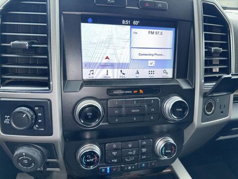 Used 2019 Ford F150 Lariat w/ Equipment Group 502A Luxury AWD/4WD image 14