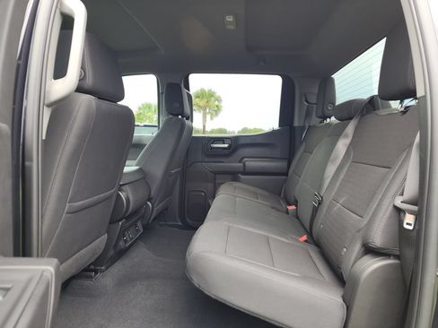Used 2024 Chevrolet Silverado 1500 Custom Trail Boss w/ Turbomax Blackout Package AWD/4WD image 16