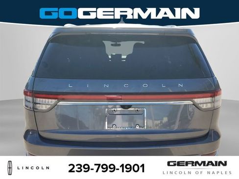 Used 2021 Lincoln Aviator Reserve w/ Equipment Group 202A image 16