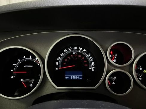 Used 2013 Toyota Tundra Platinum AWD/4WD image 16