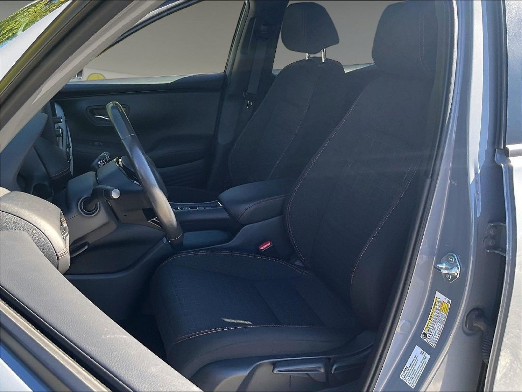 Used 2025 Honda HR-V Sport image 10