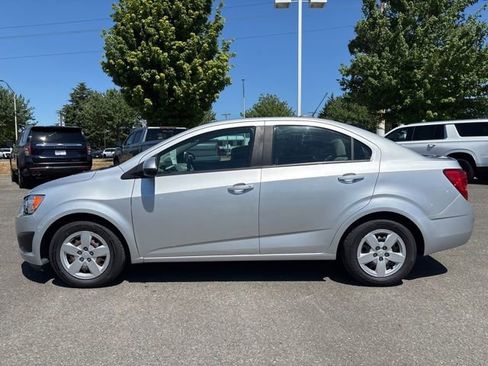 Used 2016 Chevrolet Sonic LS FWD image 2