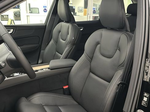 New 2026 Volvo XC60 T8 Ultra w/ Protection Package Premier AWD/4WD image 23