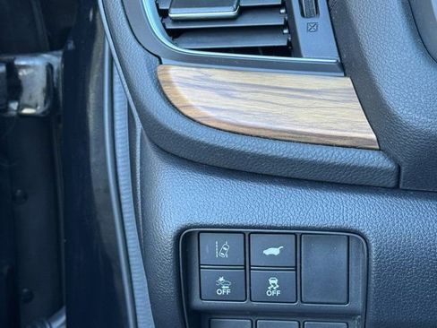 Used 2019 Honda CR-V Touring image 29