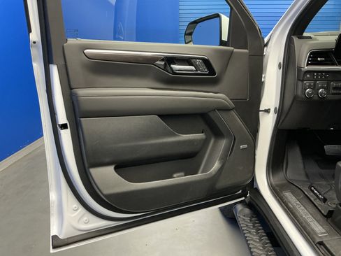 New 2026 Chevrolet Tahoe Z71 w/ Comfort Package AWD/4WD image 9