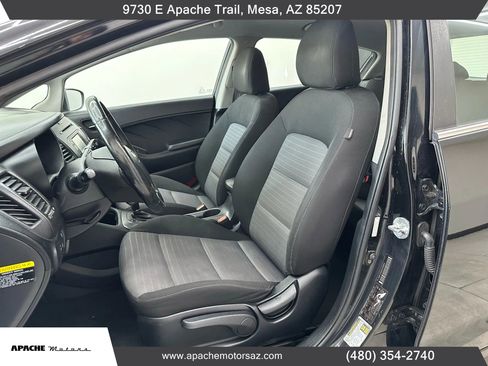 Used 2016 Kia Forte EX image 14