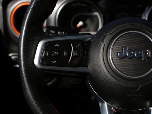 Used 2022 Jeep Gladiator Mojave w/ Trailer Tow Package image 21