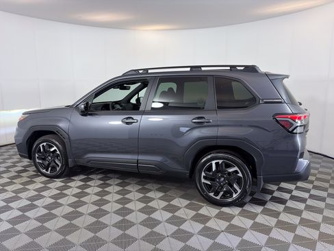 Used 2026 Subaru Forester Limited AWD/4WD image 8