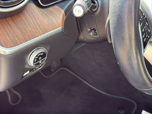 Certified 2022 Mercedes-Benz C 300 Sedan image 24