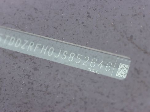 Used 2018 Toyota Highlander Limited image 28