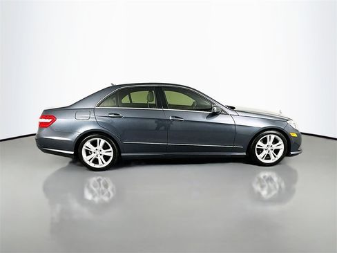 Used 2013 Mercedes-Benz E 350 Sedan image 8