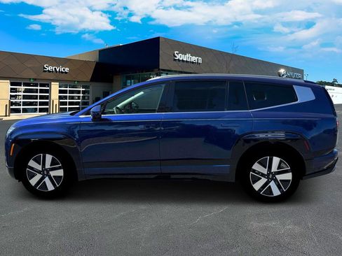 New 2026 Hyundai Ioniq 9 SEL image 3