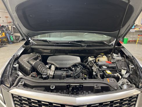 Used 2023 Cadillac XT5 Premium Luxury image 12