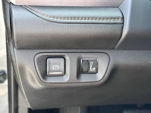 Used 2020 GMC Acadia AT4 w/ Driver Alert Package II AWD/4WD image 12