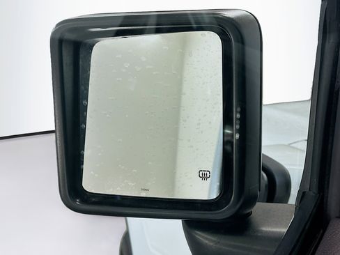 Used 2023 Jeep Wrangler Sahara image 16