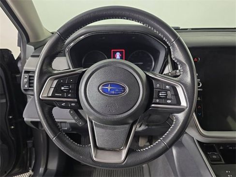 Used 2020 Subaru Outback Premium image 10