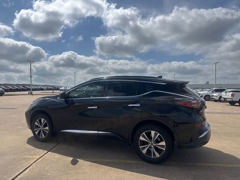 Used 2021 Nissan Murano SV FWD image 14