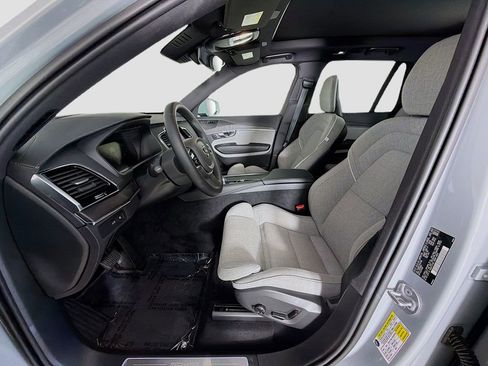 Certified 2024 Volvo XC90 T8 Ultimate w/ Protection Package Premier AWD/4WD image 22