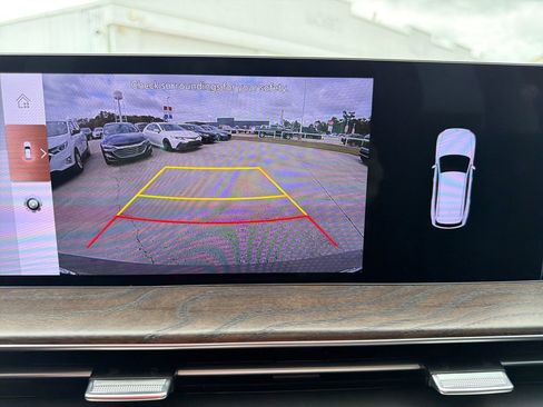 Used 2025 Genesis GV80 2.5T Select image 22