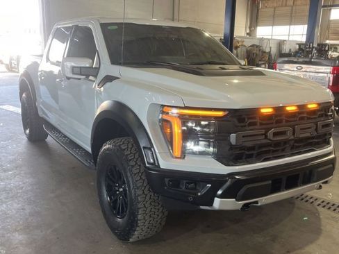 Used 2025 Ford F150 Raptor image 7
