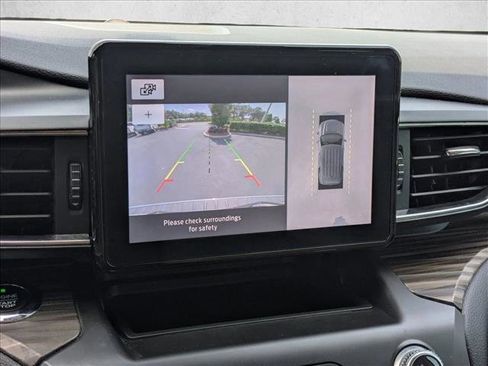 Used 2020 Ford Explorer Limited RWD image 13