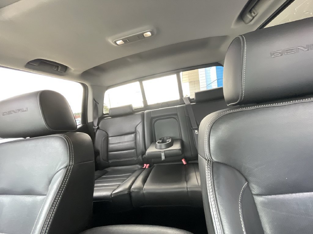 Certified 2015 GMC Sierra 2500 Denali w/ Duramax Plus Package AWD/4WD image 19
