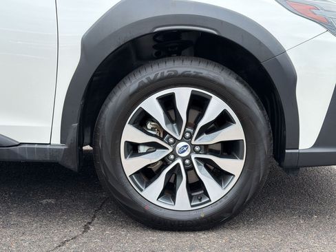 Used 2023 Subaru Outback Limited AWD/4WD image 12