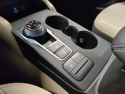 Used 2021 Ford Escape SE w/ Convenience Package image 26