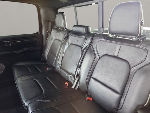 Used 2019 RAM 1500 Limited image 12