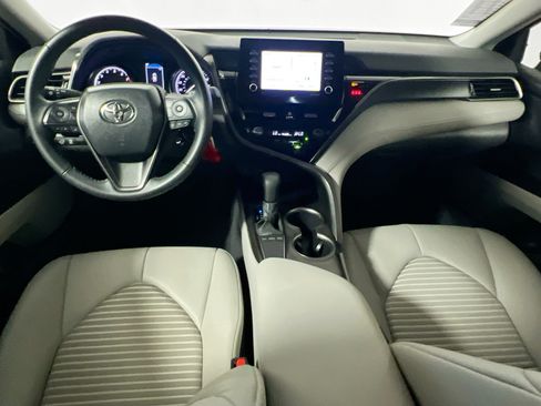 Used 2024 Toyota Camry SE FWD image 28