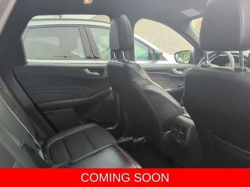 Used 2024 Ford Escape ST-Line w/ Tech Pack #1 AWD/4WD image 9