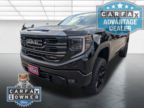 Used 2023 GMC Sierra 1500 AT4 w/ Technology Package AWD/4WD image 32