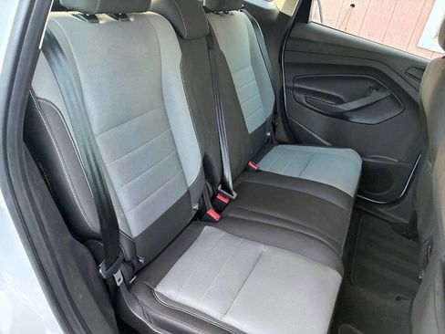 Used 2017 Ford Escape S image 24