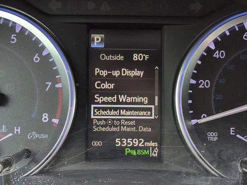 Used 2019 Toyota Highlander Limited Platinum FWD image 31