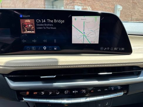 Used 2024 Cadillac XT4 Premium Luxury w/ Active Safety Package AWD/4WD image 21