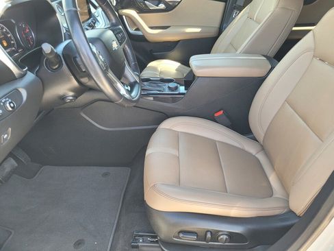 Used 2021 Chevrolet Blazer Premier AWD/4WD image 16