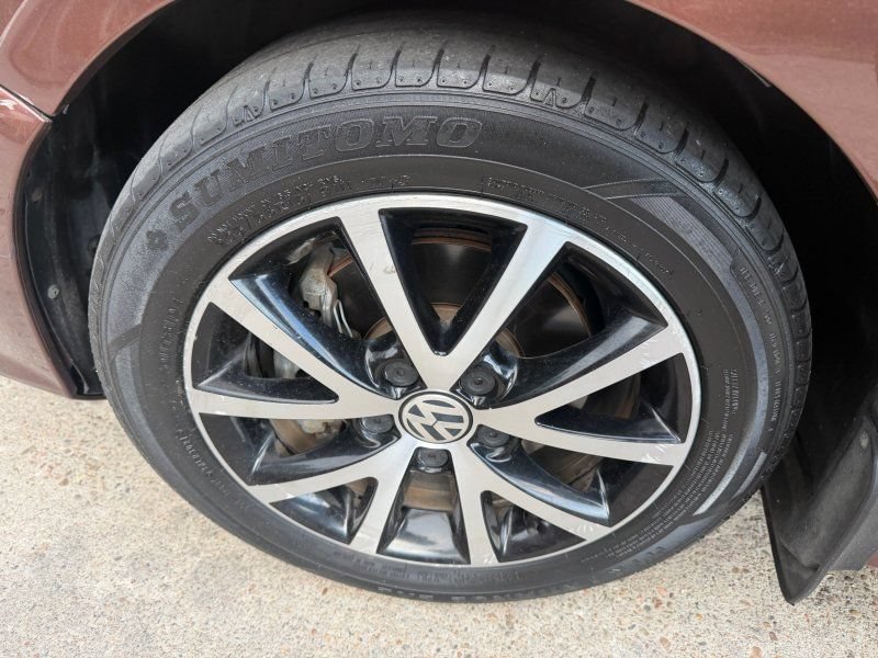Used 2016 Volkswagen Jetta SE FWD image 19