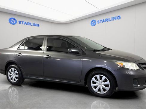 Used 2013 Toyota Corolla L image 12