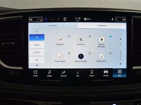 New 2026 Chrysler Pacifica Limited image 30