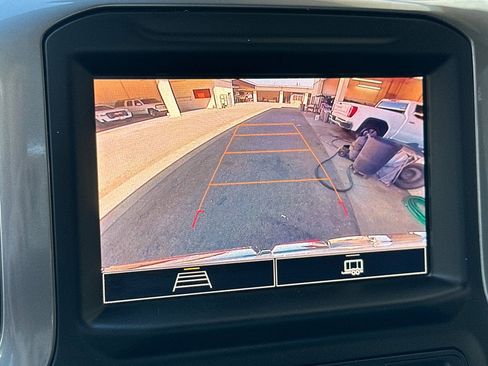 Certified 2022 GMC Sierra 1500 Pro w/ Pro Value Package image 25