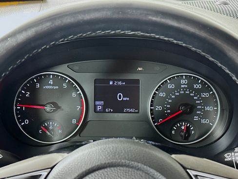 Certified 2023 Kia Seltos S w/ Navigation Package FWD image 12